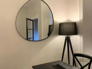 Ovaly Mirror