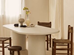 Simple Dining Table